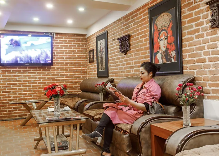 Hotel Shreesu 3*