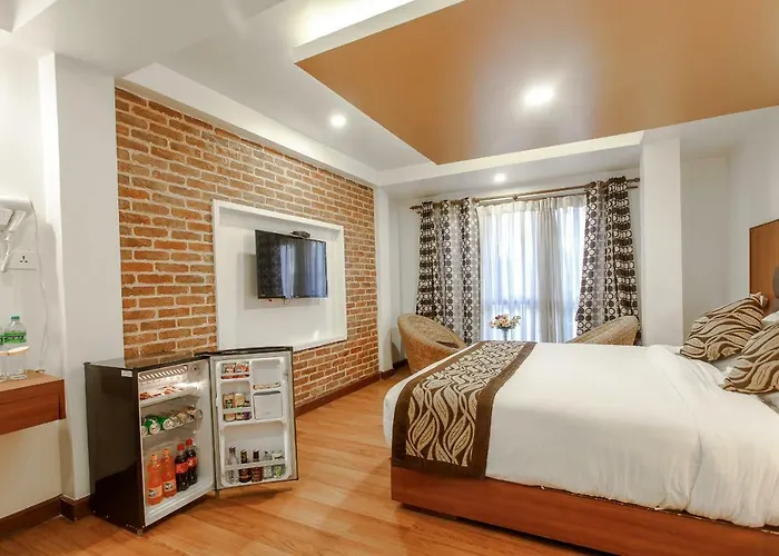 Hotel Shreesu 3*
