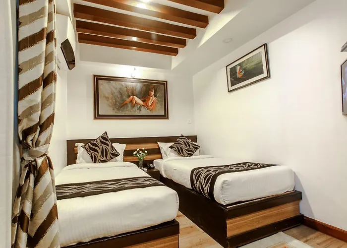 Shreesu Hotel